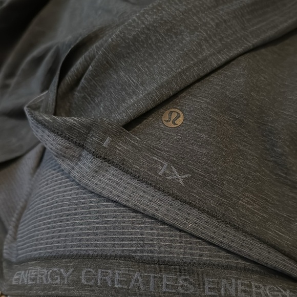 NWT LULULEMON METAL VENT TECH LONG SLEEVE - mineral blue true navy in. Size XL - Picture 7 of 10